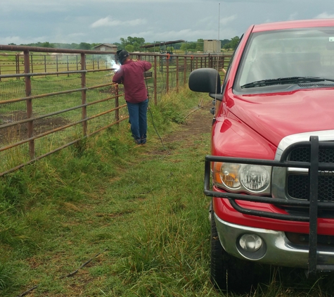 Kustom Welding and Contruction - Adair, OK