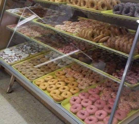 Fluffy Fresh Donuts - Kansas City, MO