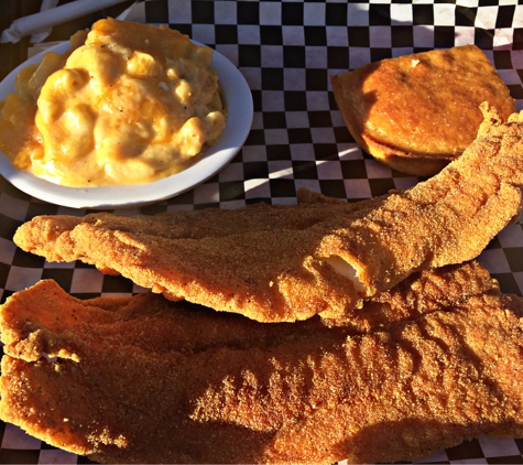 Sweetie Pie's Hollywood - North Hollywood, CA. Catfish with Mac & Cheese