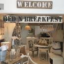 Hamptons West - Resale Shops