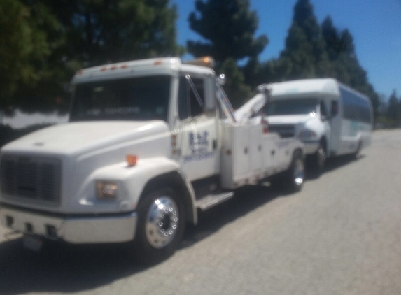 B & P TOWING - Compton, CA. Hooked up!!