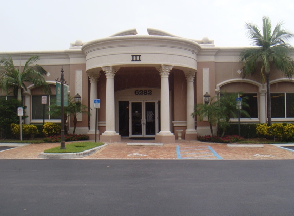 Baptist Health Lynn Cancer Institute | Delray - Delray Beach, FL