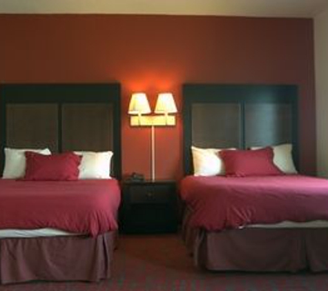 Sandalwood Studios & Suites - Shakopee, MN