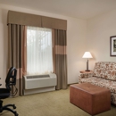 Hampton Inn & Suites Salem - Hotels