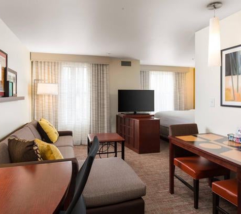 Residence Inn by Marriott Springfield Old Keene Mill - Springfield, VA