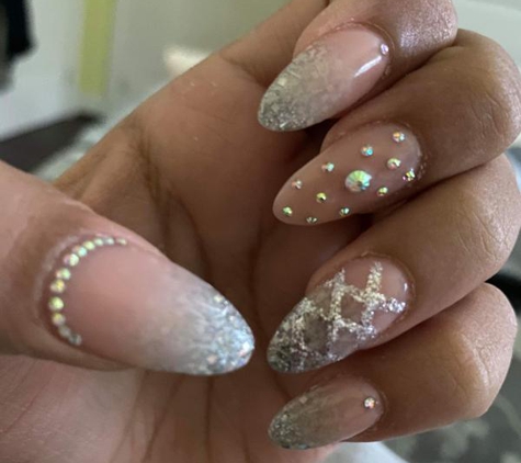 Top Spa & Nail Studio - Hornsby, NSW. Nails I received