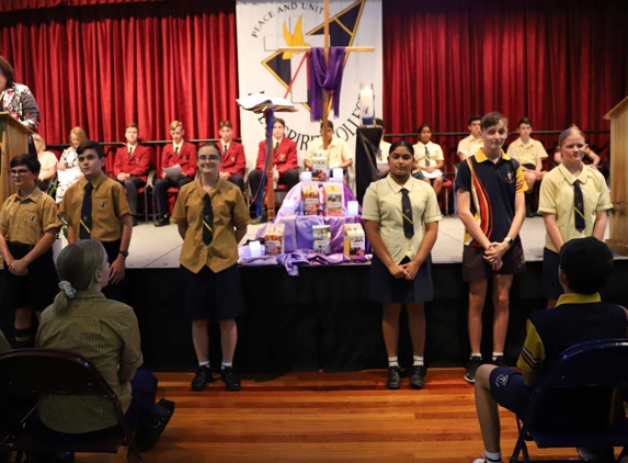 Holy Spirit College - Mount Pleasant, QLD