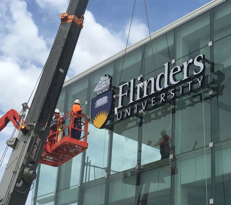 Regal Display Sign Manufacturers - Edwardstown, SA. Sky Sign