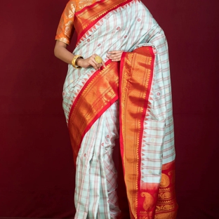 Bengal Looms - Edison, NJ. Gadwal Saree