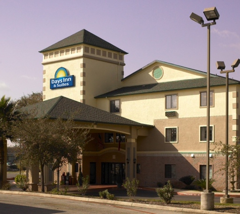 Quality Inn - San Antonio, TX