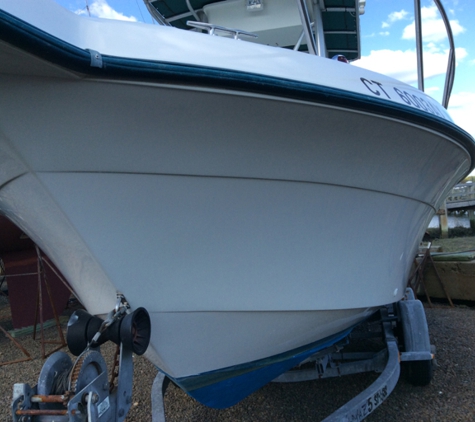Get In Detail Auto Detailing - Plantsville, CT. 23 Foot Boat Compounded And Waxed