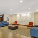 Comfort Suites at Virginia Center Commons - Motels