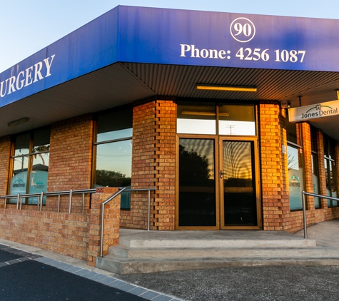 Jones Dental - Figtree, NSW