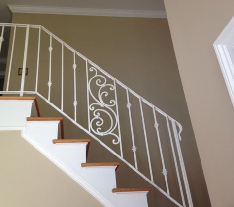 R & G Wrought Iron Railing - Cold Spring, NY