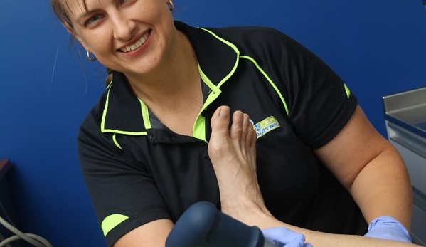 Hinkler Podiatry - Svensson Heights, QLD