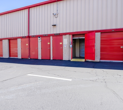 Security Public Storage- Escondido - Escondido, CA. Drive Up Self Storage Units in Escondido