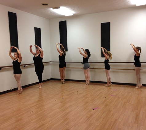 The Stage Door Dance & Theatre Arts Academy - Youngstown, OH