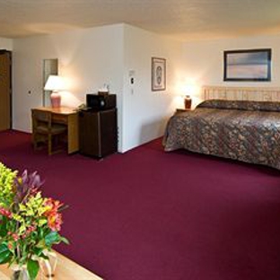 Americas Best Value Inn & Suites International Falls - International Falls, MN