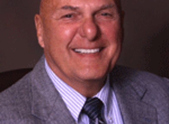 Dr. David Melvin Hall, DO - Des Moines, IA