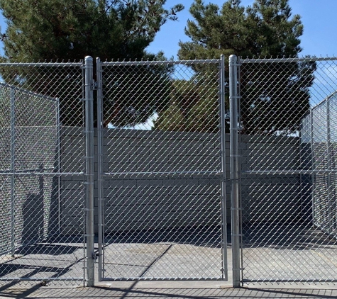 Sav-On Fence, Inc - Lancaster, CA