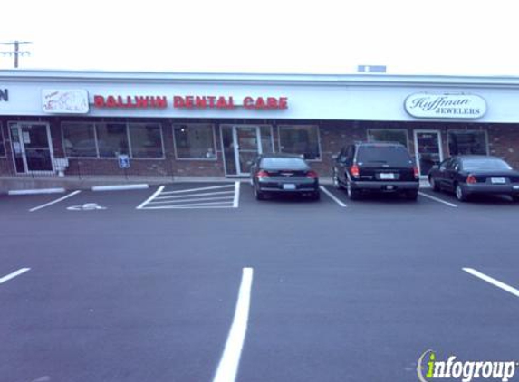 Simonds, Kimberly D, DDS - Ballwin, MO