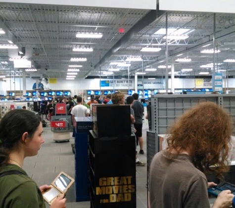 Best Buy - Pittsburgh, PA