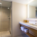 Newport Marriott Hotel & Spa - Hotels