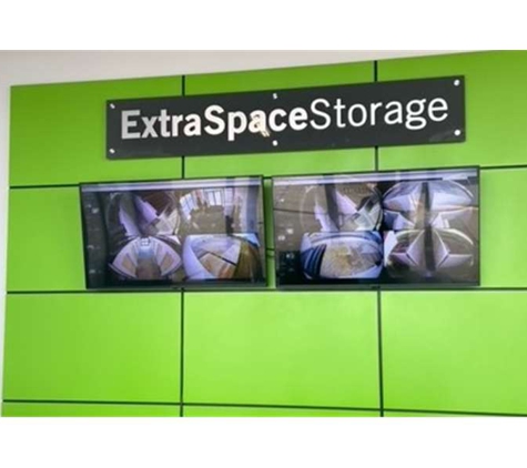 Extra Space Storage - Lexington, SC