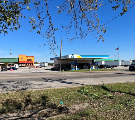 Petro Travel Center - Weatherford, TX