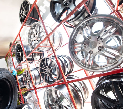 Tyre Professionals - Sunshine North, VIC
