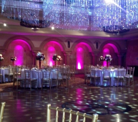 La Banquets-Le Foyer Ballroom - North Hollywood, CA