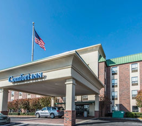 Comfort Inn Aikens Center - Martinsburg, WV