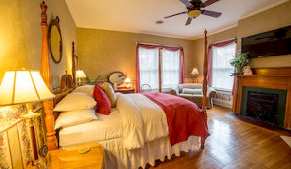 Antebellum Inn - Milledgeville, GA