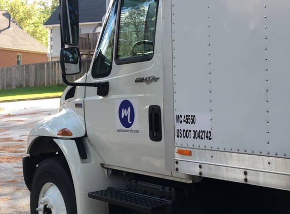 Metro Movers, LLC - Vestavia, AL. 26 ft truck with lift gate.