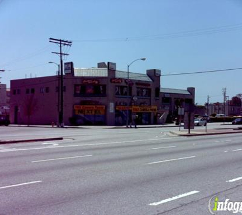 Haircut 2000 - Culver City, CA