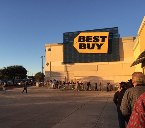Best Buy - San Antonio, TX