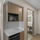 Holiday Inn Express & Suites Minot by IHG