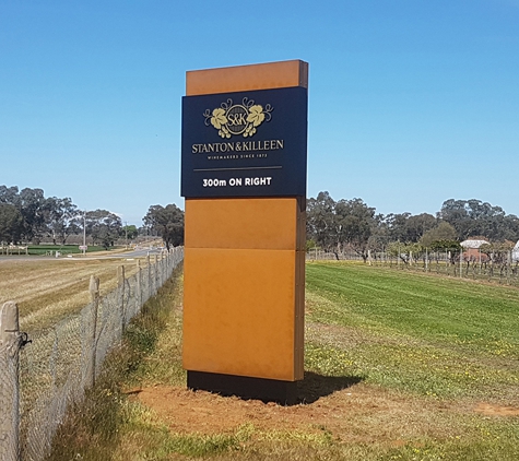 D A Signs - Wodonga, VIC