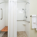 Holiday Inn Express & Suites Moultrie by IHG - Hotels
