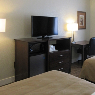 Quality Inn & Suites West - Pueblo West, CO