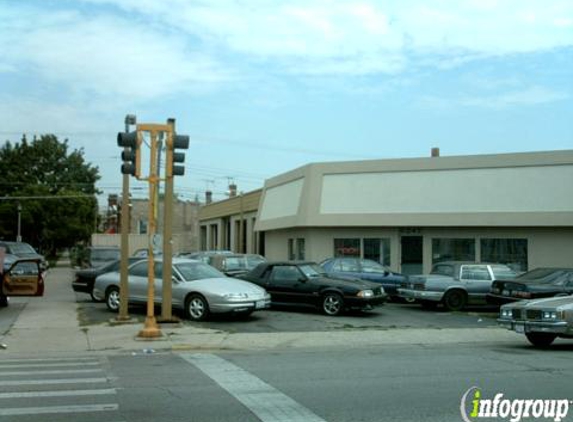 26 Auto Repair & Mufflers - Berwyn, IL