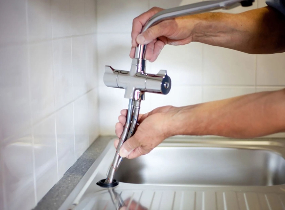 Highland Park Plumbing - Broadbeach Waters, QLD