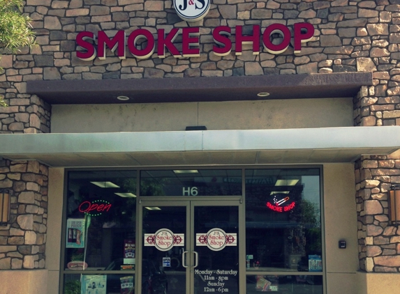 J&S Smoke smoke shop - Temecula, CA