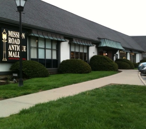 Mission Road Antique Mall - Prairie Village, KS