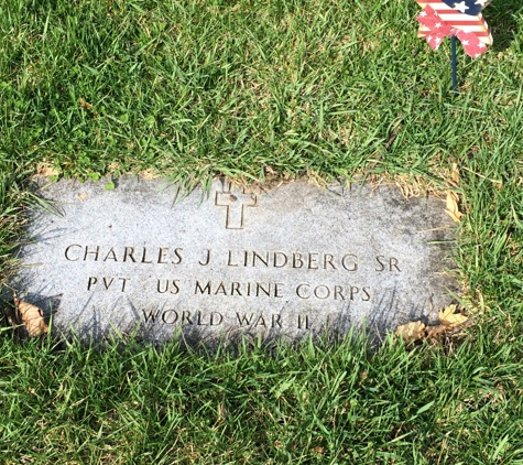 All Saints Catholic Cemetery & Mausoleum - Des Plaines, IL