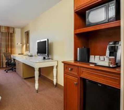 Hilton Garden Inn Anchorage - Anchorage, AK