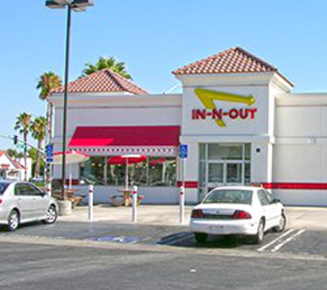 In-N-Out Burger - Bakersfield, CA