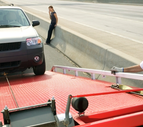 Roadrunner Towing Services Inc - Flint, MI