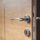 Platimum Locksmith - Locks & Locksmiths