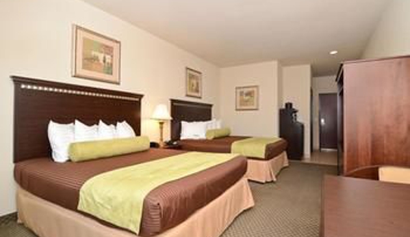 Best Western La Grange Inn & Suites - La Grange, TX